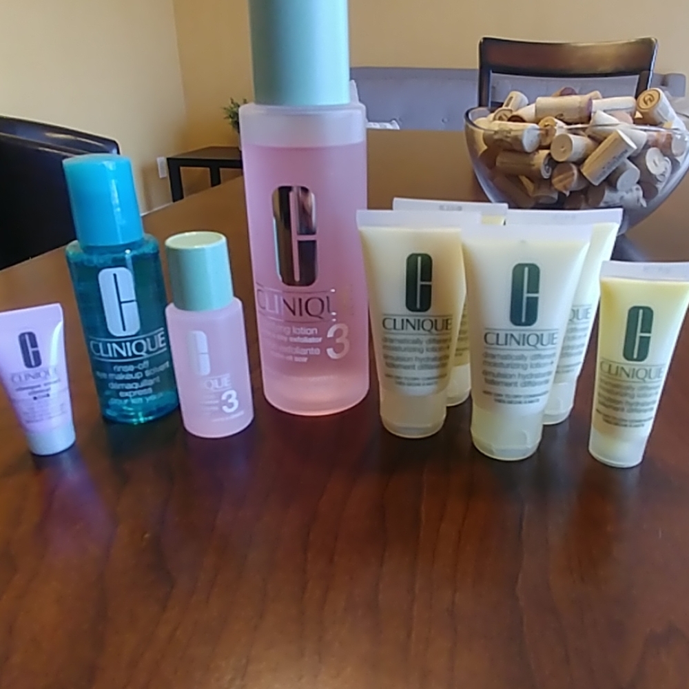 Lot of Clinique skincare items - all unused!😘